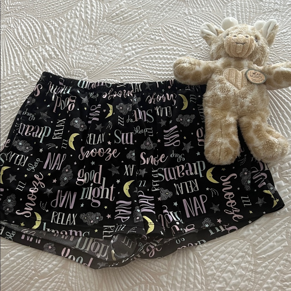 Pajama Short Set EC - Picture 3 of 4